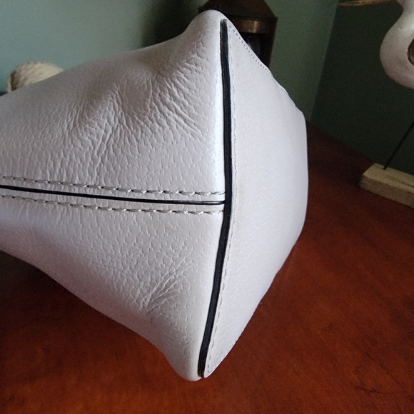 Kate Spade Grove Street Carli Taupe Leather Satchel - Picture 8 of 14